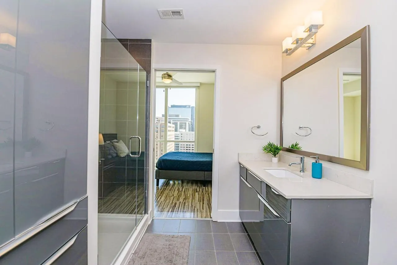 Corporate Uptown Furnished Apartments 샬럿