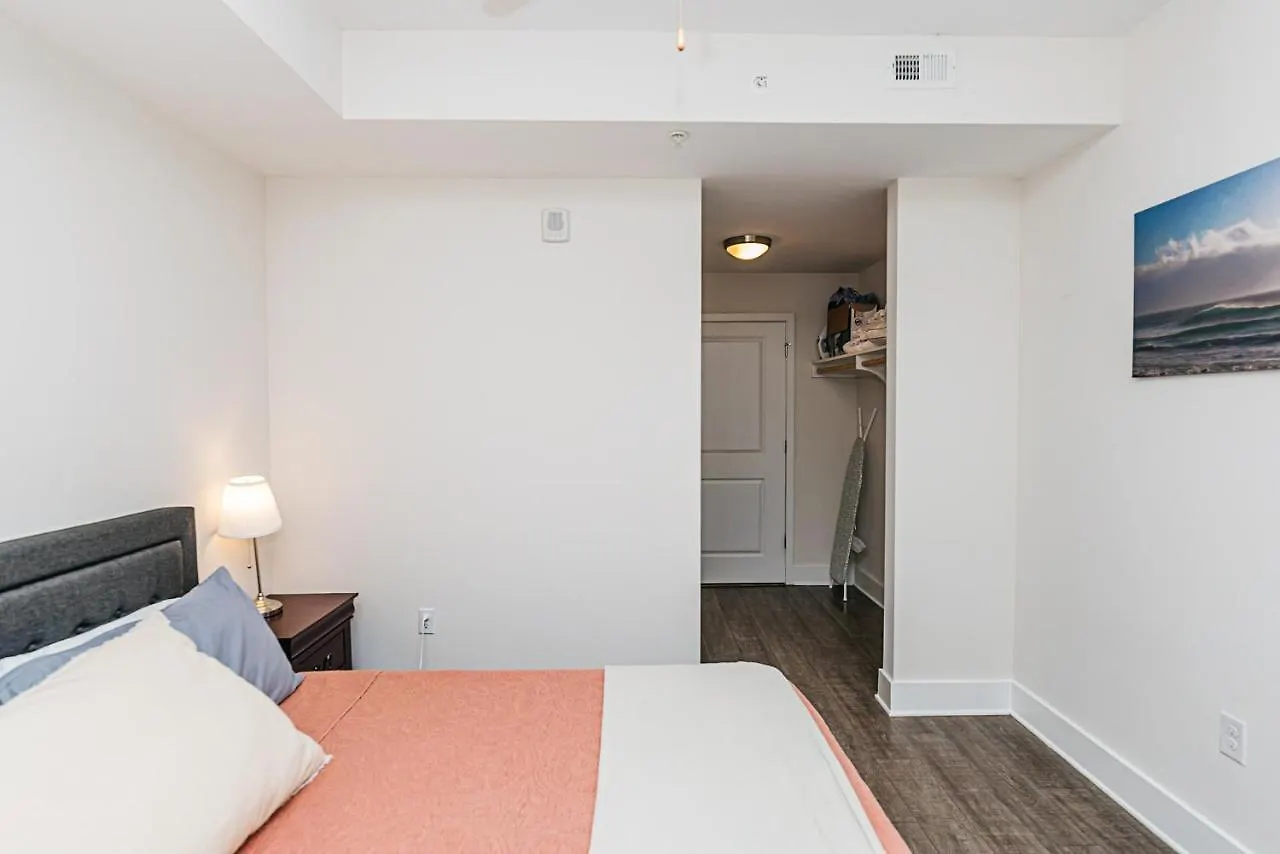 Corporate Uptown Furnished Apartments 샬럿